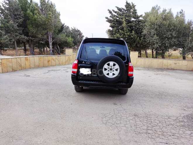 Mitsubishi Pajero 2004, 268,500 km - 3.0 l - Bakı