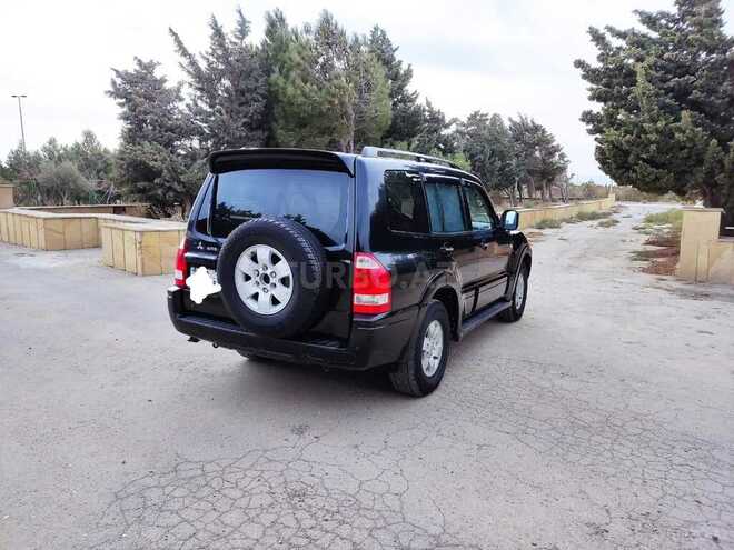 Mitsubishi Pajero 2004, 268,500 km - 3.0 l - Bakı