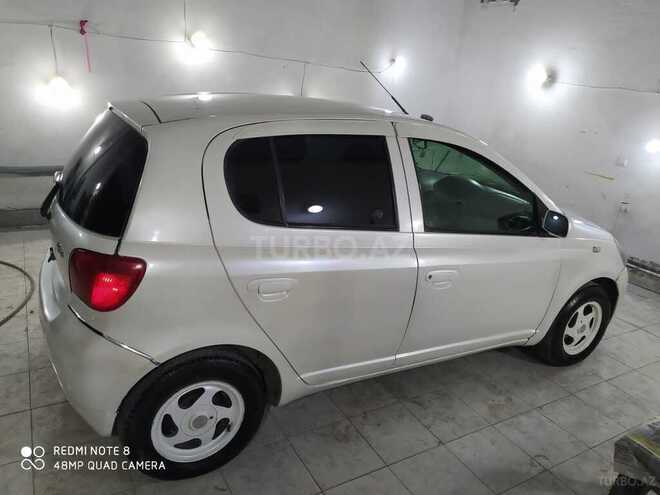 Toyota Vitz 2002, 299,999 km - 1.3 л - Bakı