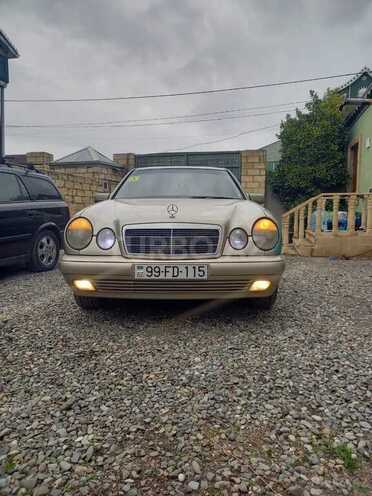 Mercedes E 220 1998, 456,978 km - 2.2 л - Bərdə