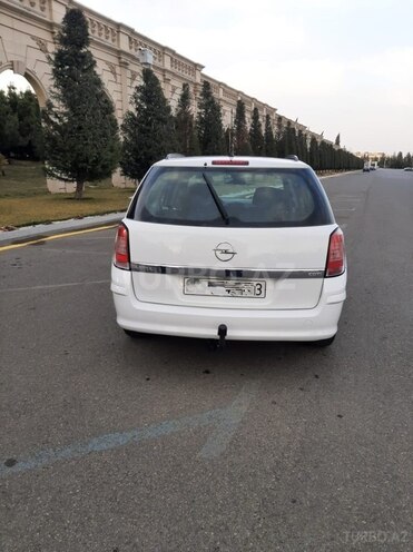 Opel Astra 2009, 200,800 km - 1.3 l - Gəncə