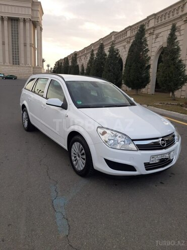 Opel Astra 2009, 200,800 km - 1.3 l - Gəncə