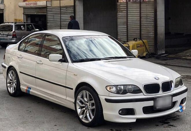 BMW 318 2002, 260,000 km - 2.0 л - Bakı
