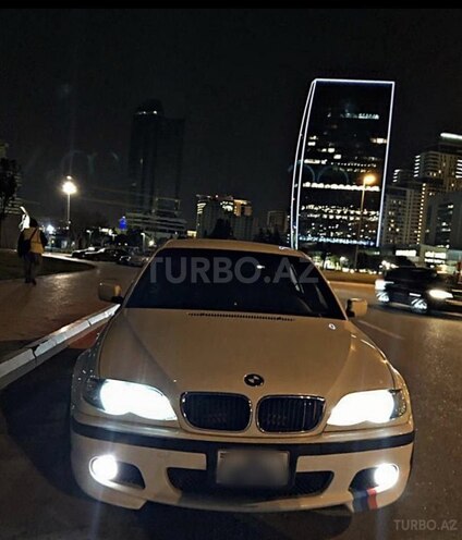 BMW 318 2002, 260,000 km - 2.0 л - Bakı