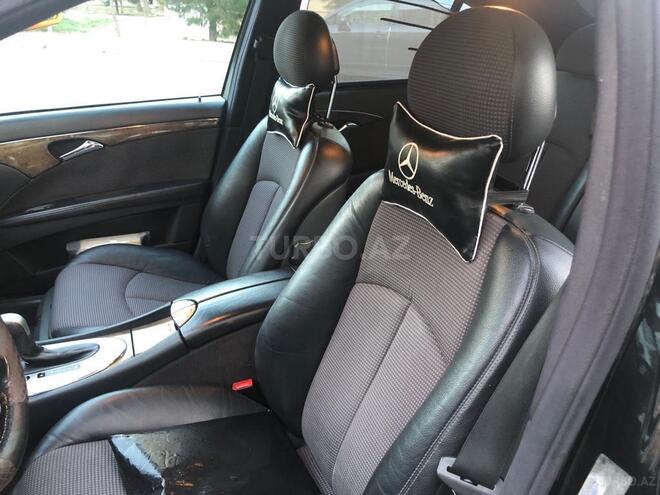 Mercedes E 240 2002, 299,000 km - 2.6 l - Sumqayıt