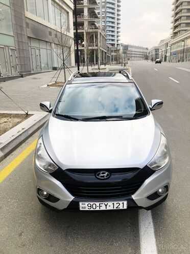 Hyundai ix35 2010, 115,000 km - 2.0 л - Bakı
