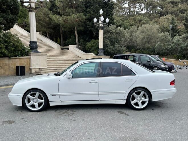 Mercedes E 240 2001, 180,000 km - 2.4 л - Bakı
