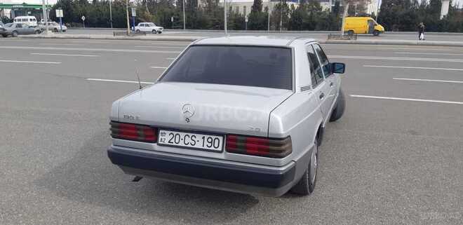 Mercedes 190 1990, 290,000 km - 2.0 l - Gəncə