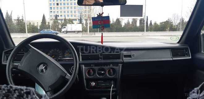 Mercedes 190 1990, 290,000 km - 2.0 l - Gəncə
