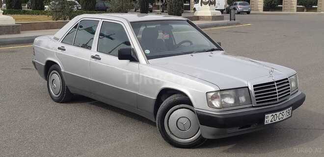 Mercedes 190 1990, 290,000 km - 2.0 l - Gəncə