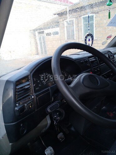 GAZ 3302-744 2005, 210,758 km - 2.3 l - Beyləqan