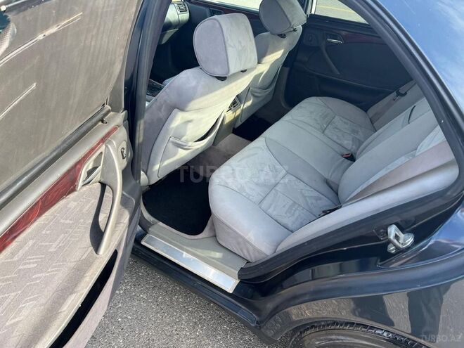 Mercedes E 200 1996, 350,000 km - 2.0 l - Bakı