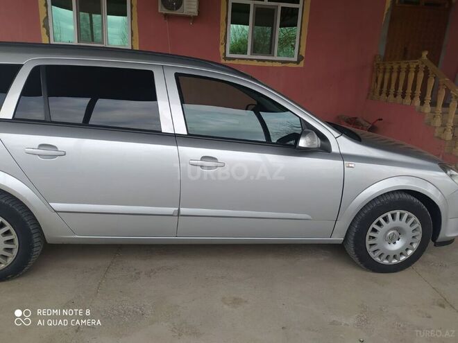 Opel Astra 2004, 150,000 km - 1.4 l - İmişli
