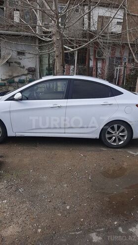 Hyundai Accent 2011, 250,000 km - 1.6 l - Bakı