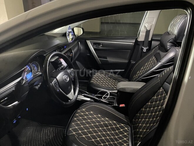 Toyota Corolla 2014, 192,000 km - 1.6 л - Bakı