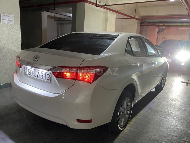 Toyota Corolla 2014, 192,000 km - 1.6 л - Bakı