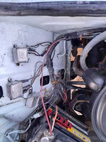 LADA (VAZ) 2106 1982, 60,852 km - 1.6 l - Salyan
