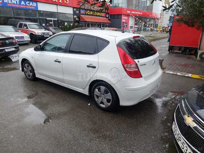 Hyundai i30 2010, 240,000 km - 1.4 л - Sumqayıt