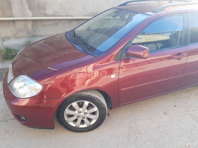 Toyota Corolla 2004, 231,674 km - 1.4 l - Bakı