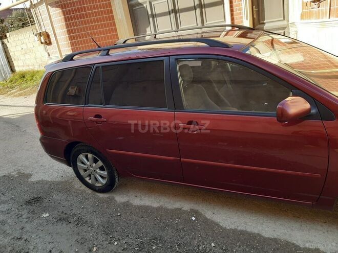 Toyota Corolla 2004, 231,674 km - 1.4 l - Bakı