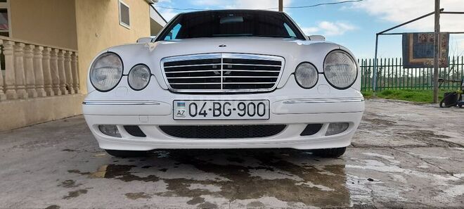 Mercedes E 240 2001, 150,402 km - 2.4 l - Ağcabədi