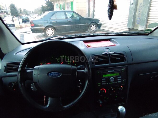 Ford Tourneo Connect 2009, 233,000 km - 1.8 l - Bakı