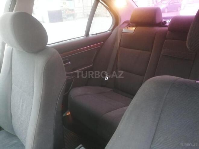 BMW 525 2001, 370,000 km - 2.5 l - Bakı