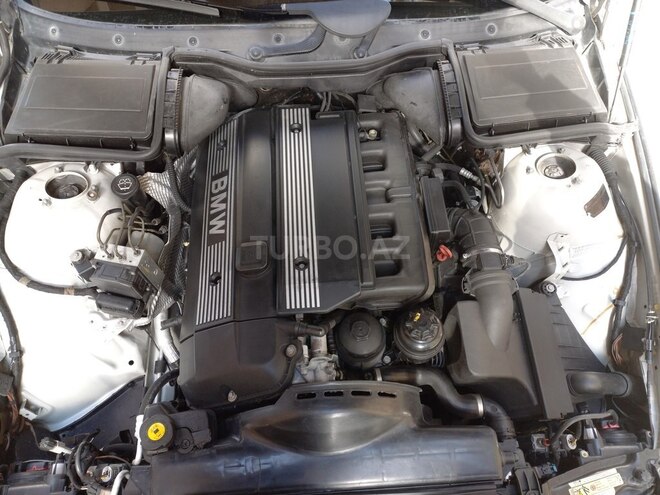 BMW 525 2002, 280,974 km - 2.5 l - Bakı