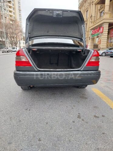 Mercedes C 230 1995, 296,746 km - 2.3 l - Bakı
