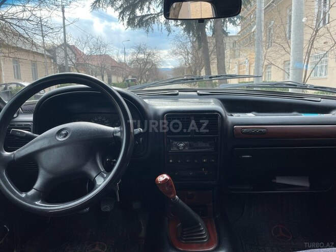 GAZ 31105 2005, 142,000 km - 2.3 l - Şəmkir