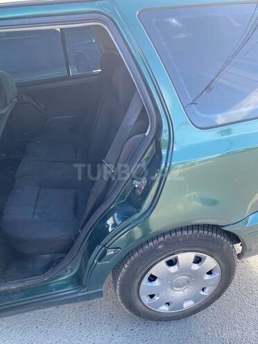 Volkswagen Golf 1999, 723,450 km - 2.0 л - Qax