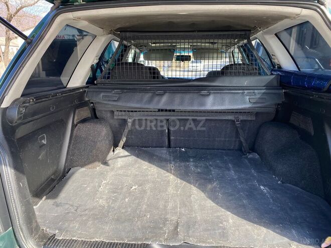 Volkswagen Golf 1999, 723,450 km - 2.0 л - Qax
