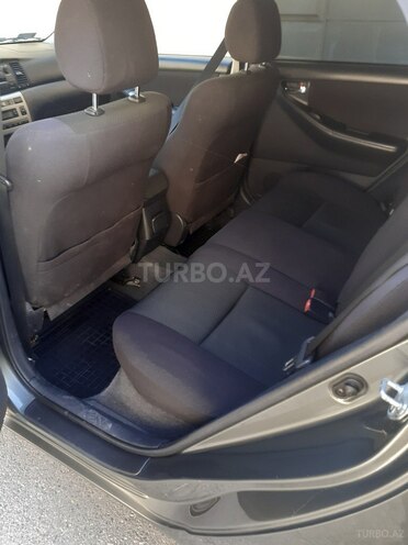 Toyota Corolla 2005, 306,000 km - 1.4 l - Bakı