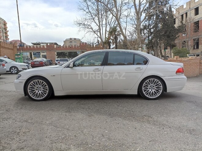 BMW 745 2003, 178,000 km - 4.4 l - Gəncə