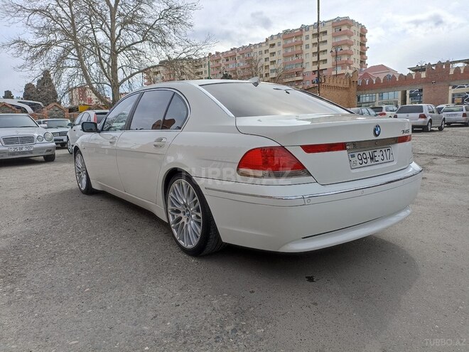 BMW 745 2003, 178,000 km - 4.4 l - Gəncə