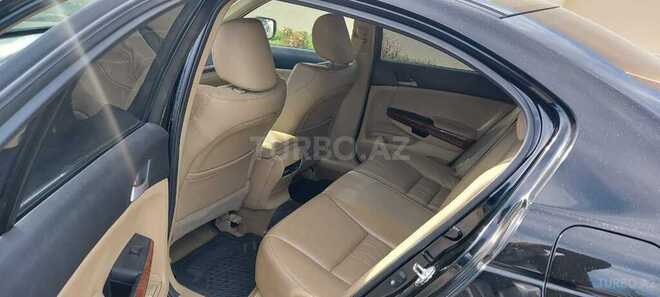 Honda Accord 2012, 165,900 km - 2.4 l - Salyan
