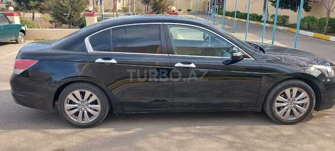 Honda Accord 2012, 165,900 km - 2.4 l - Salyan
