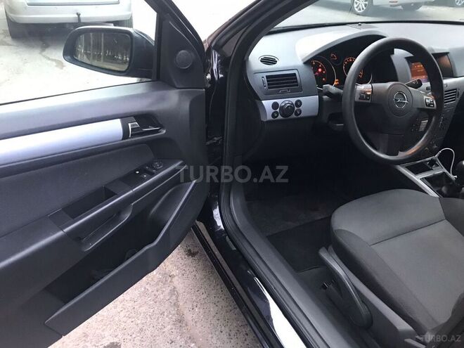 Opel Astra 2005, 214,000 km - 1.3 л - Bakı