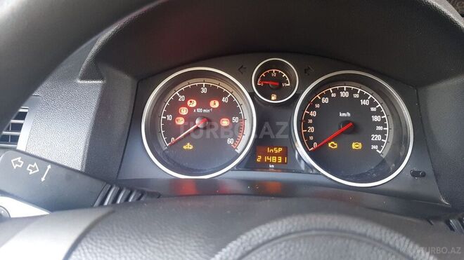 Opel Astra 2005, 214,000 km - 1.3 л - Bakı