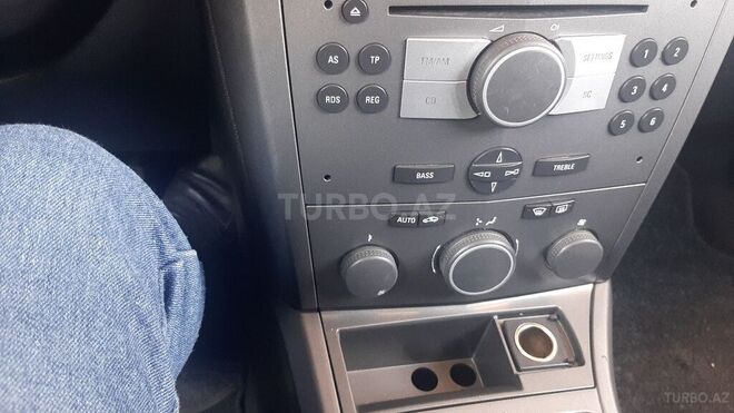 Opel Astra 2005, 214,000 km - 1.3 л - Bakı