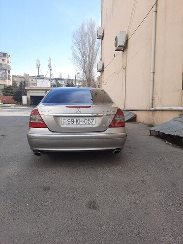 Mercedes E 350 2007, 260,000 km - 3.5 л - Bakı
