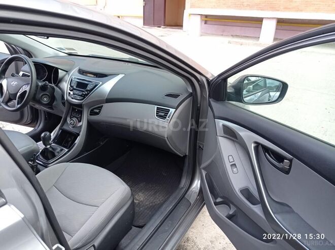 Hyundai Elantra 2013, 132,000 km - 1.8 l - Bakı