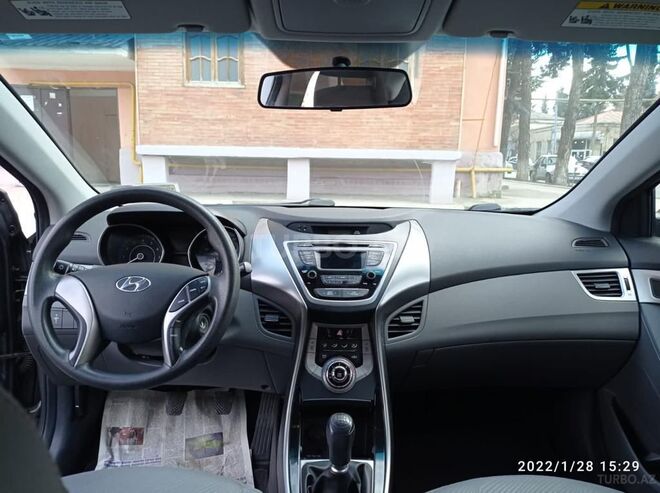 Hyundai Elantra 2013, 132,000 km - 1.8 l - Bakı