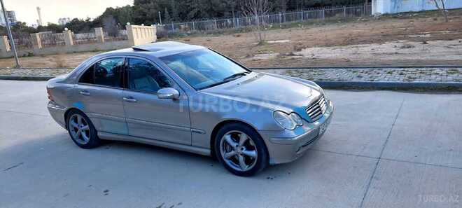 Mercedes C 230 2005, 255,000 km - 2.5 l - Sumqayıt