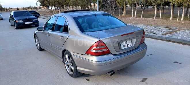 Mercedes C 230 2005, 255,000 km - 2.5 l - Sumqayıt