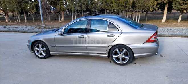 Mercedes C 230 2005, 255,000 km - 2.5 l - Sumqayıt