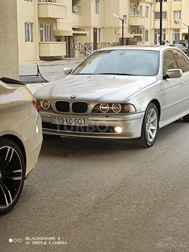BMW 525 2002, 284,000 km - 2.5 l - Bakı