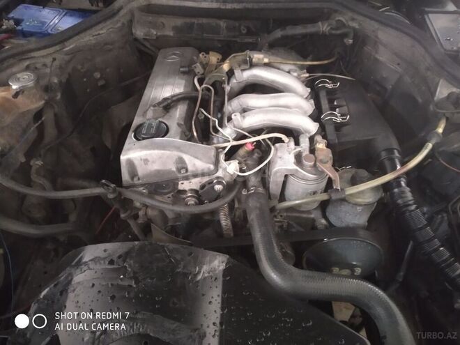 Mercedes E 200 1990, 365,404 km - 2.0 l - Bakı