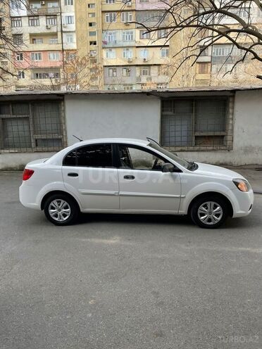 Kia Rio 2011, 170,000 km - 1.4 l - Bakı