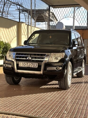 Mitsubishi Pajero 2014, 180,000 km - 3.8 l - Bakı